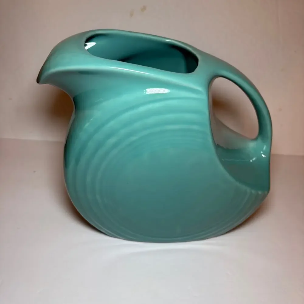 Fiesta Fiestaware Large Disk Water Pitcher Turquoise Blue 67 oz. Homer Laughlin